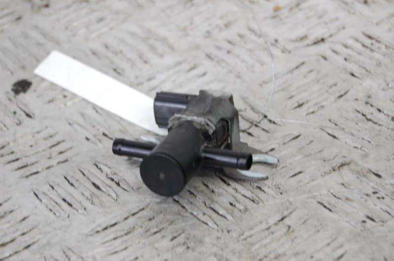 Клапан электромагнитный (вакуумный) NISSAN TEANA J32 08-14 K5T46696 Б/У