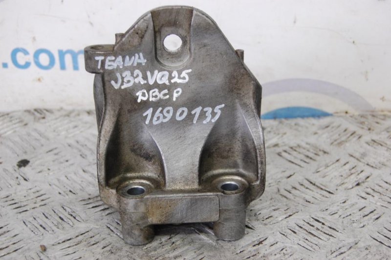 Кронштейн двигателя NISSAN TEANA J32 08-14 vq25 Б/У