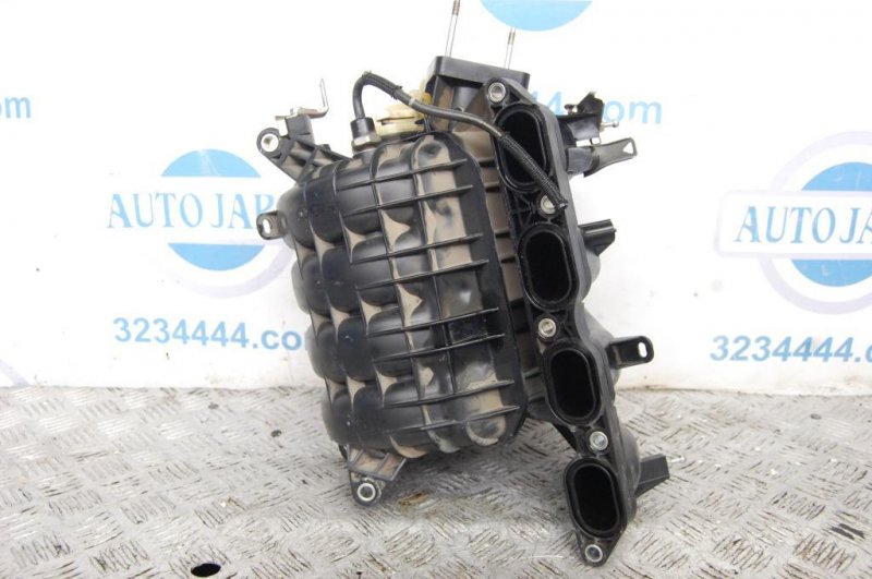 Коллектор впускной TOYOTA AVENSIS 08-18