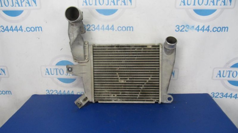Радиатор интеркулера MAZDA CX-7 06-12 Радиатор интеркулера MAZDA CX-7 06-12