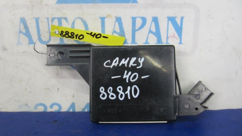 Запчасть блок электронный TOYOTA CAMRY 40 06-11 88650-06111 Б/У Блок электронный TOYOTA CAMRY 40 06-11 88650-06111 Б/У