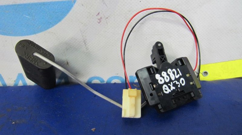 Датчик уровня топлива QX30 16-20