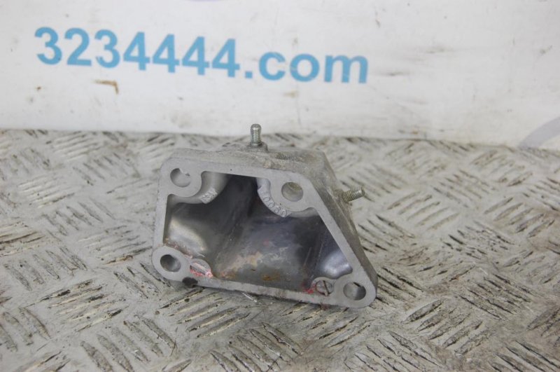 Кронштейн двигателя левый IS250/350 05-13 2010 Седан 2.5