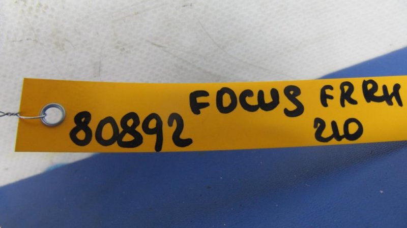 Кронштейн переднего бампера передний правый FOCUS 10-18