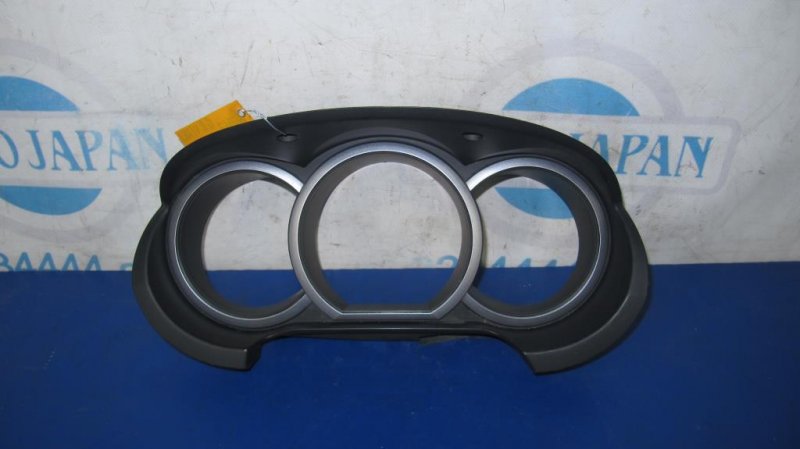 Накладка торпедо SUZUKI GRAND VITARA 05-15 73311-65J10 Б/У