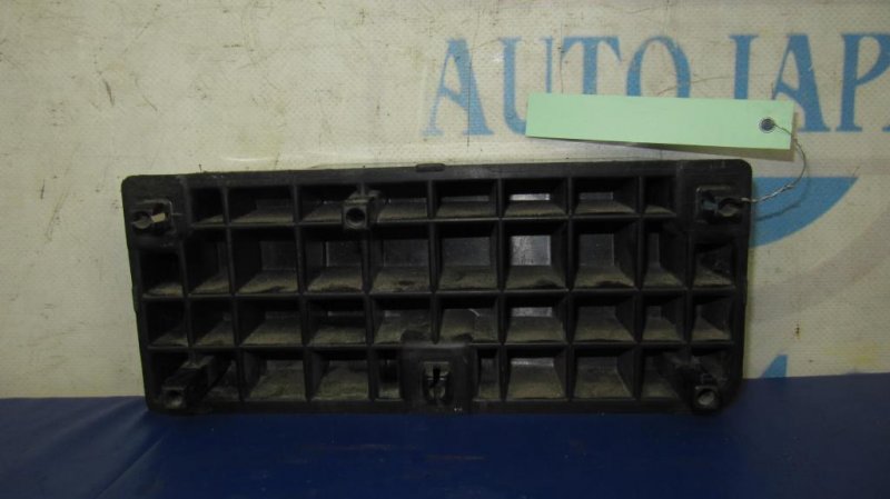 Кронштейн заднего бампера задний левый GS350 GS300 05-11