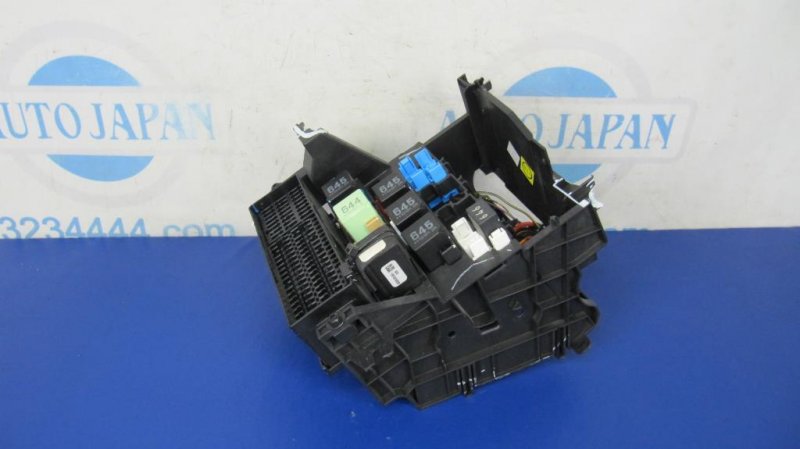 Блок предохранителей моторный отсек VOLKSWAGEN JETTA USA 10-17 2014 162 2.0 CBPA 5C0 937 819 Q Б/У