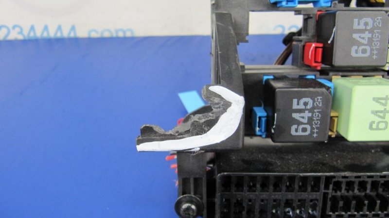 Блок предохранителей моторный отсек JETTA USA 10-17 2014 162 2.0 CBPA