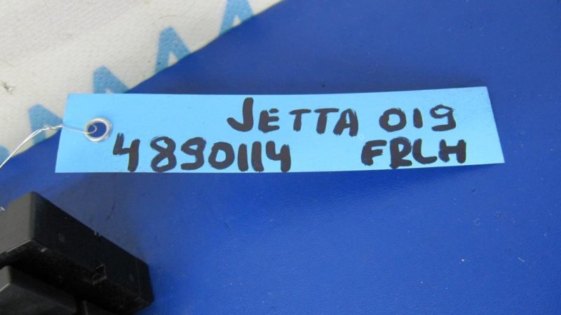 Блок управления стеклоподъемниками передний левый JETTA USA 10-17 2014 162 2.0 CBPA