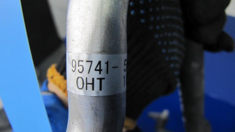 Трубка кондиционера SUZUKI KIZASHI 09-14 Седан 2.4