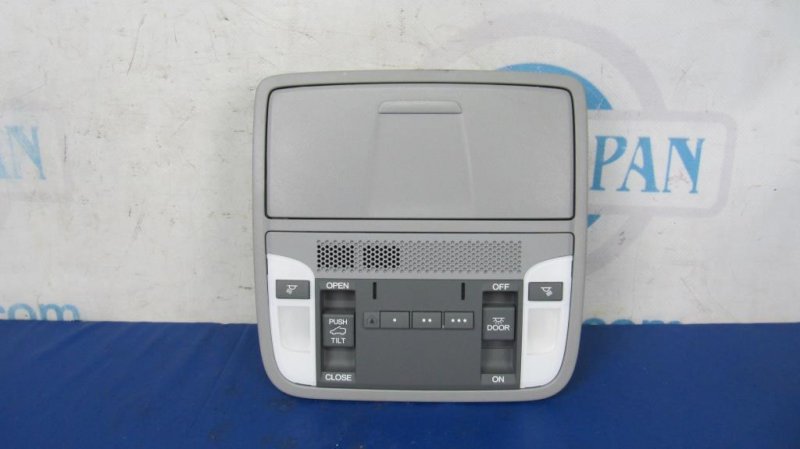 Плафон салона ACURA RDX 12-19 83250-TX4-A02ZB Б/У