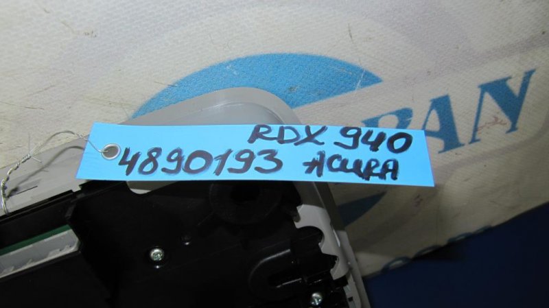 Плафон салона ACURA RDX 12-19