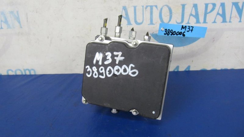Блок ABS INFINITI M25/M37/M56/Q70/M35H 10-16 47660-EJ94A Б/У