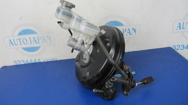 Главный тормозной цилиндр SUZUKI KIZASHI 09-14 2011 Седан 2.4 51100-57L50 Б/У