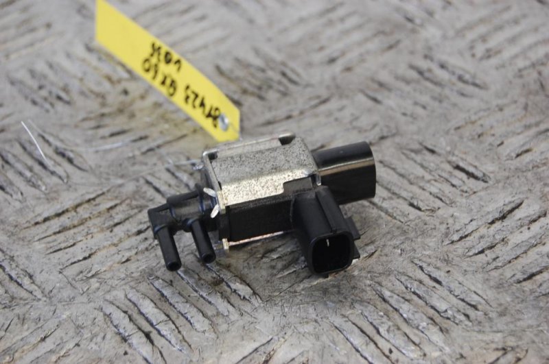 Клапан электромагнитный (вакуумный) INFINITI QX60/JX35 12-20 14955-8J10A Б/У