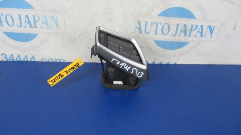 Дефлектор воздушный правый X-TRAIL/ROGUE T32 13-20