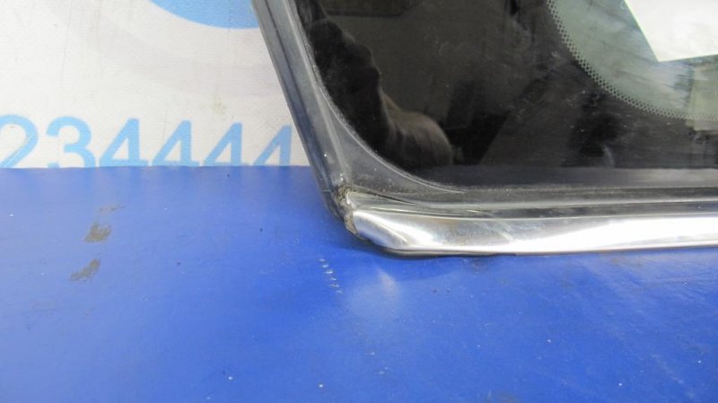 Стекло в кузов заднее левое QX60/JX35 12-20
