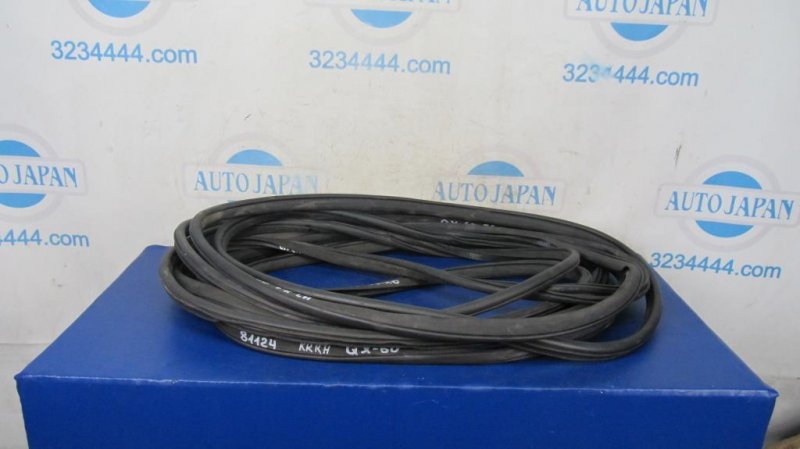 Запчасть уплотнитель двери INFINITI QX60/JX35 12-20 Б/У Уплотнитель двери INFINITI QX60/JX35 12-20 Б/У