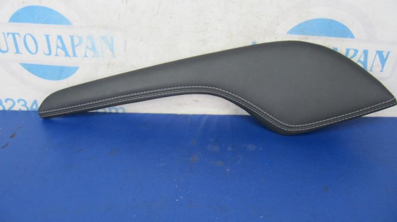 Накладка в салоне левая QX60/JX35 12-20 Накладка в салоне левая QX60/JX35 12-20