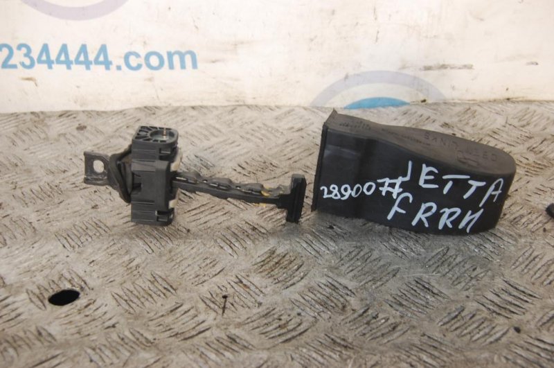 Ограничитель двери передний правый VOLKSWAGEN JETTA USA 10-17 2014 162 2.0 CBPA 7P0 837 249 B Б/У