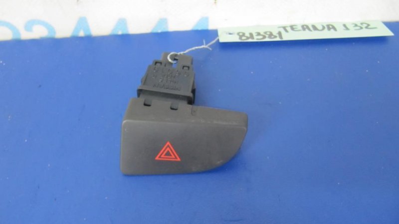 Кнопка аварийной сигнализации NISSAN TEANA J32 08-14 25290-KA60A Б/У