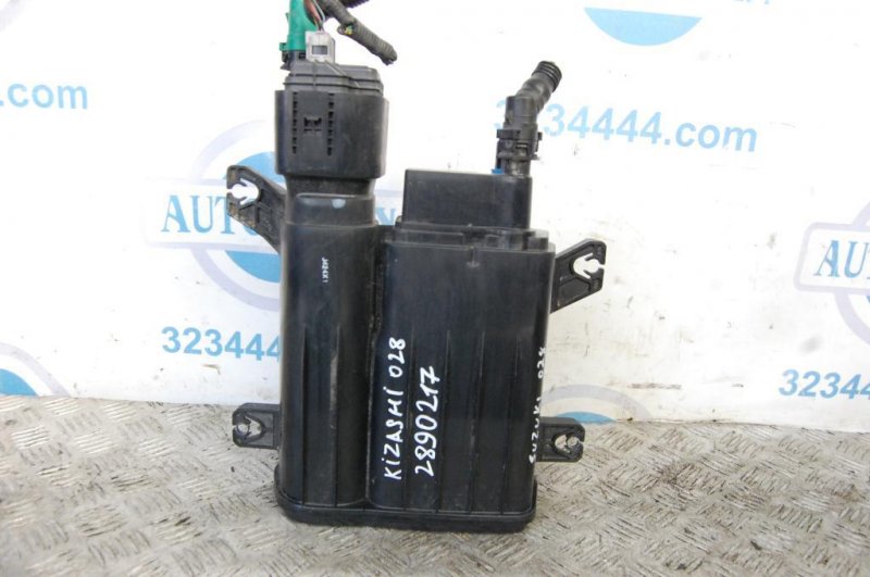 Абсорбер топливный SUZUKI KIZASHI 09-14 2011 Седан 2.4 18560-57L10 Б/У