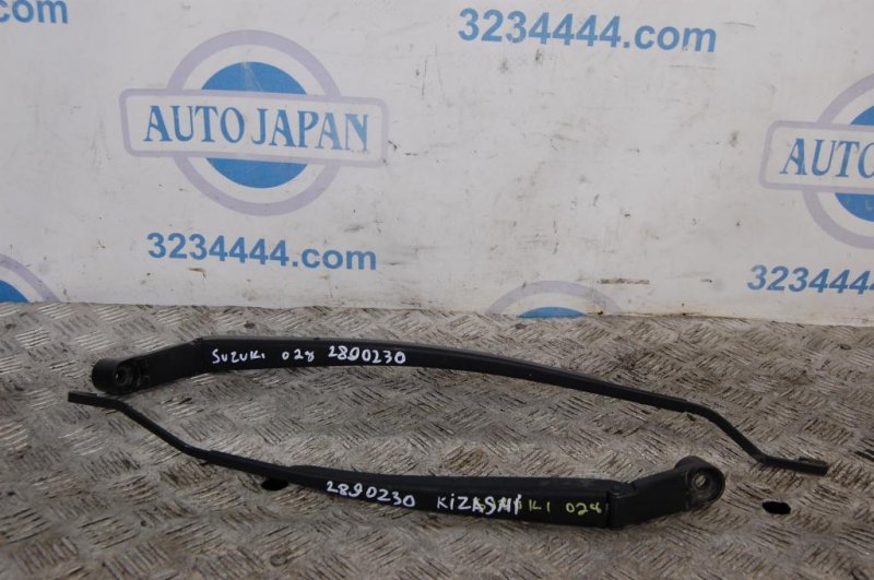 Поводок стеклоочистителя передний SUZUKI KIZASHI 09-14 2011 Седан 2.4 38310-57L00 Б/У