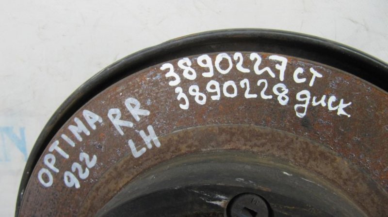 Цапфа задняя левая KIA OPTIMA TF 11-16 Седан 2.4 Цапфа задняя левая KIA OPTIMA TF 11-16 Седан 2.4