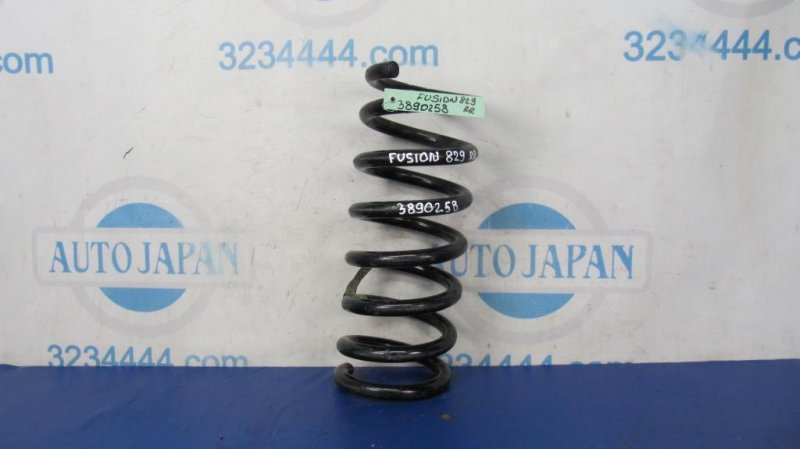 Запчасть пружина задней подвески FORD FUSION 14- 2017 Седан C20EDEF DG9Z-5560-G Б/У Пружина задней подвески FORD FUSION 14- 2017 Седан C20EDEF DG9Z-5560-G Б/У
