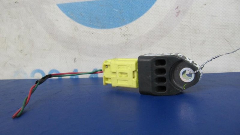 Датчик удара SUBARU OUTBACK 09-14 BR 2010 Внедорожник 2.5 98231AJ01A Б/У