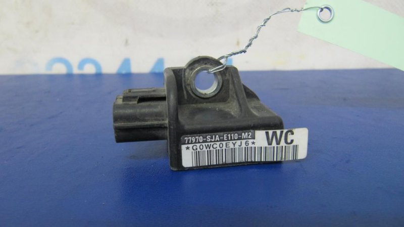 Датчик удара ACURA MDX (YD2) 06-13 YD2 77970-SJA-E11 Б/У