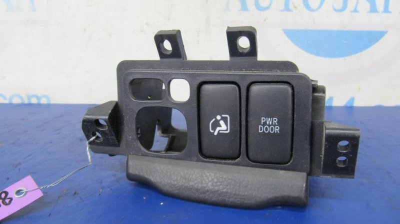 Кнопка LEXUS RX300/330/350/400 03-09 84930-28040 Б/У