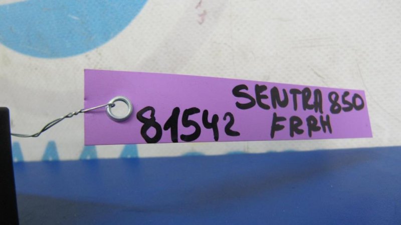 Кнопка стеклоподъемника передняя правая SENTRA B17 12-21 Кнопка стеклоподъемника передняя правая SENTRA B17 12-21