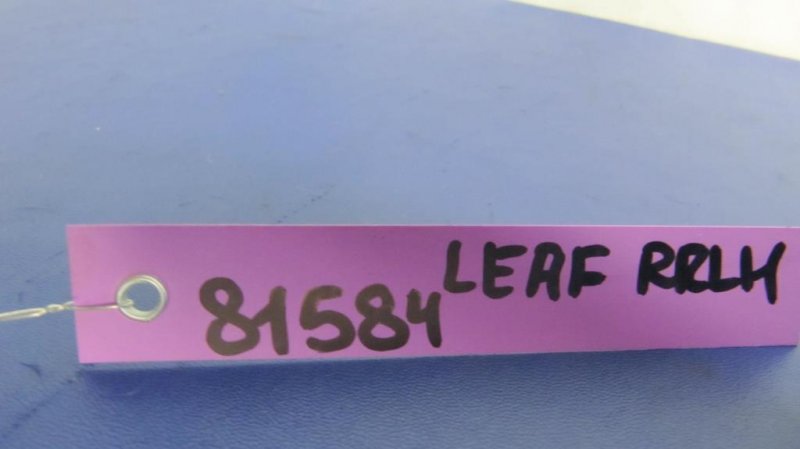 Кнопка стеклоподъемника LEAF 10-17