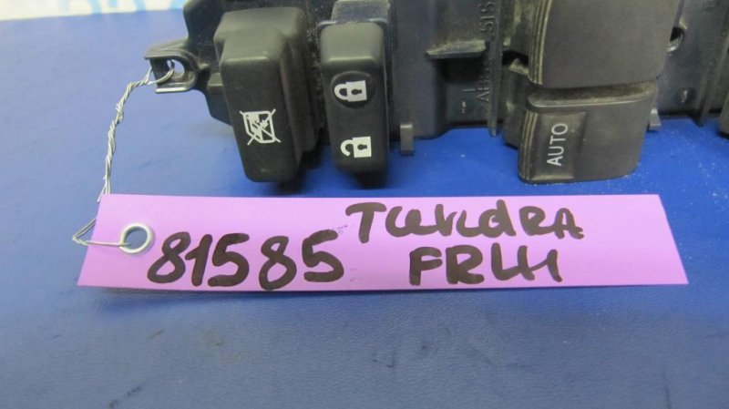 Блок управления стеклоподъемниками передний левый TUNDRA 07-13