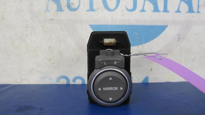 Блок управления зеркалами HYUNDAI SONATA YF 10-14 93573-3S000RAS Б/У