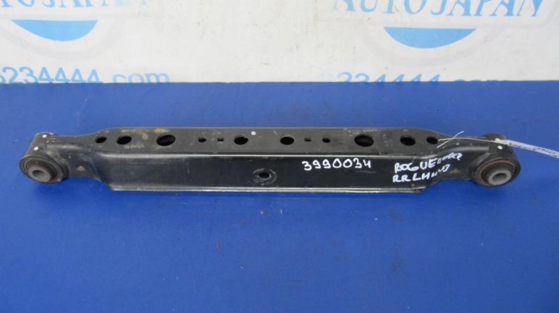 Рычаг задней подвески поперечный нижний задний левый NISSAN X-TRAIL/ROGUE T32 13-20 55111-4BA0A Б/У