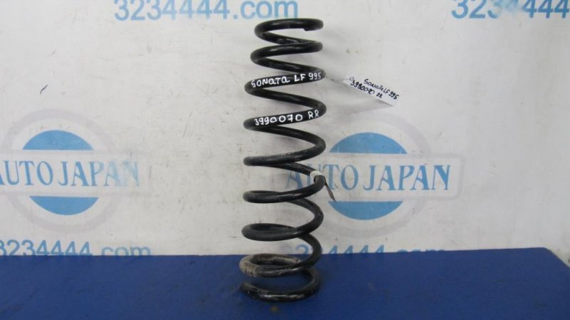 Запчасть пружина задней подвески HYUNDAI SONATA LF 2014- 2015 Седан G4FJ 1.6 55350-C2104 Б/У Пружина задней подвески HYUNDAI SONATA LF 2014- 2015 Седан G4FJ 1.6 55350-C2104 Б/У