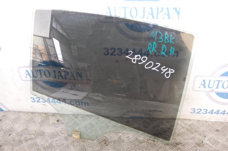 Стекло двери заднее правое MAZDA 3 BK 03-08 BAN6-72-511 Б/У
