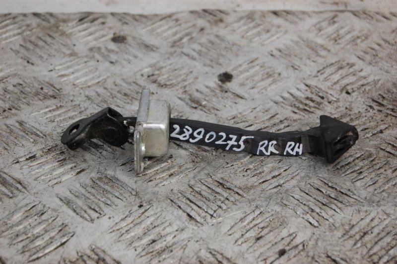 Ограничитель двери задний правый MAZDA 3 BK 03-08 BP4K-72-270H Б/У