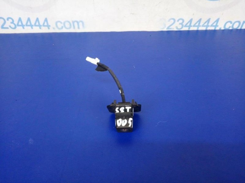 Запчасть камера заднего вида SUBARU CROSSTREK 12-17 86267FJ500 Б/У Камера заднего вида SUBARU CROSSTREK 12-17 86267FJ500 Б/У