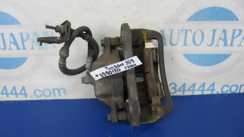 Суппорт тормозной передний правый HYUNDAI TUCSON 04-10 JM 2.7 G6BA