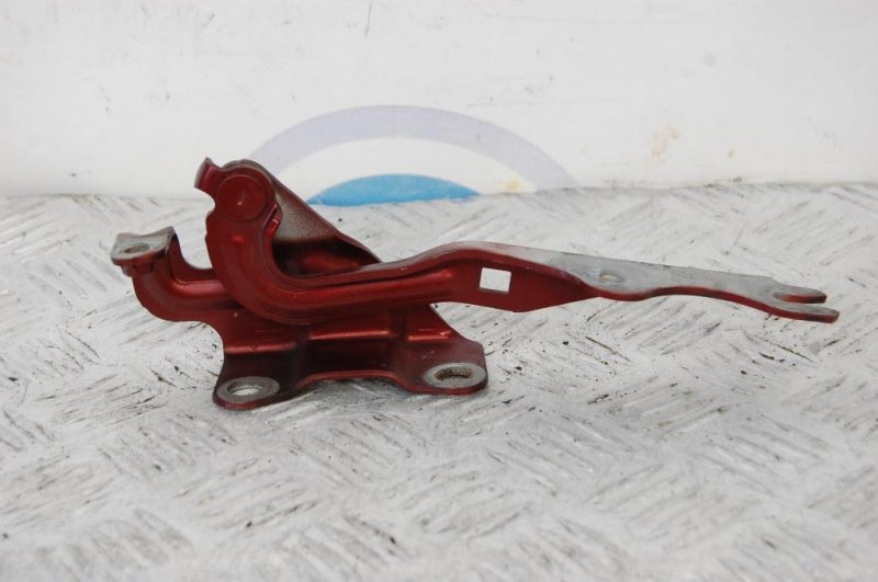 Петля капота левая MAZDA CX-7 06-12 Внедорожник 2.3 Петля капота левая MAZDA CX-7 06-12 Внедорожник 2.3