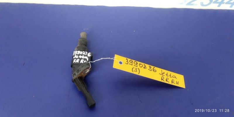 Датчик ABS задний правый VOLKSWAGEN JETTA USA 10-17 100711-62313 Б/У