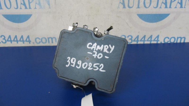 Блок ABS TOYOTA CAMRY 70 17- 2018 AXVA70 2.5 A25AFKS 44050-06400 Б/У