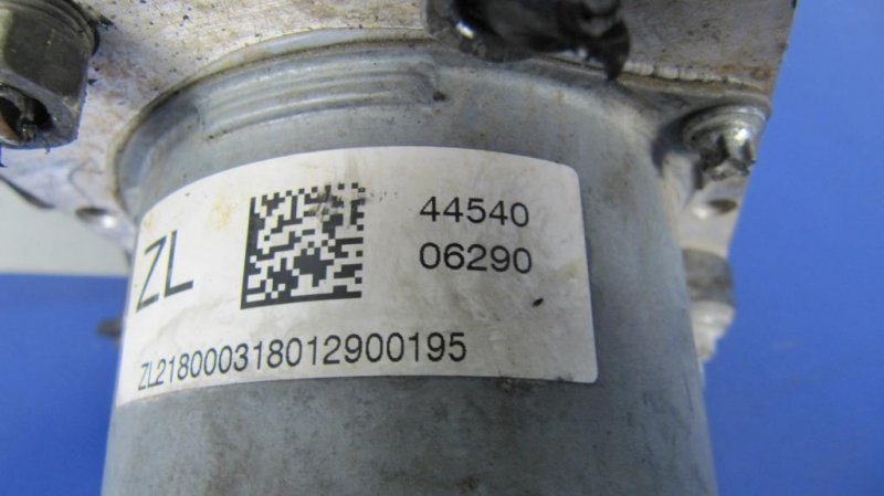 Блок ABS TOYOTA CAMRY 70 17- AXVA70 2.5 A25AFKS