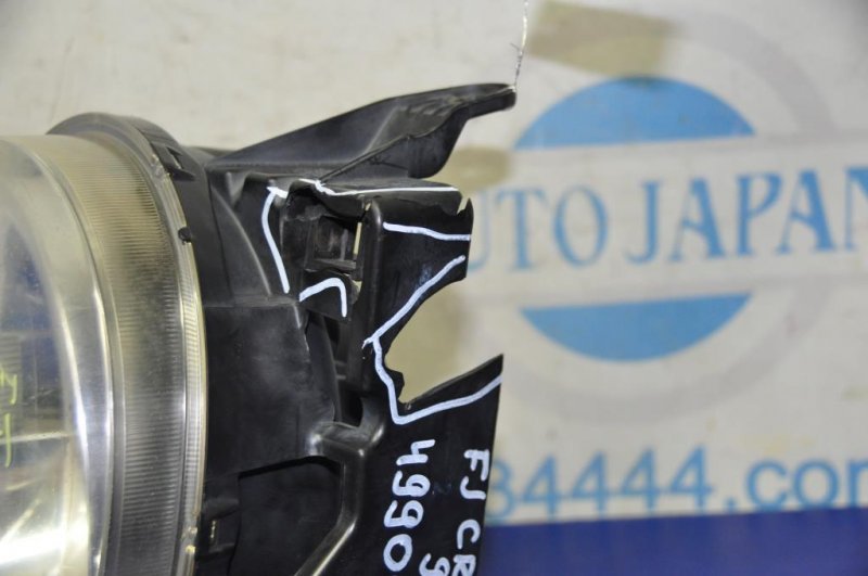 Фара передняя правая FJ CRUISER 06-15 2008 GSJ10 4.0 1GRFE Фара передняя правая FJ CRUISER 06-15 2008 GSJ10 4.0 1GRFE