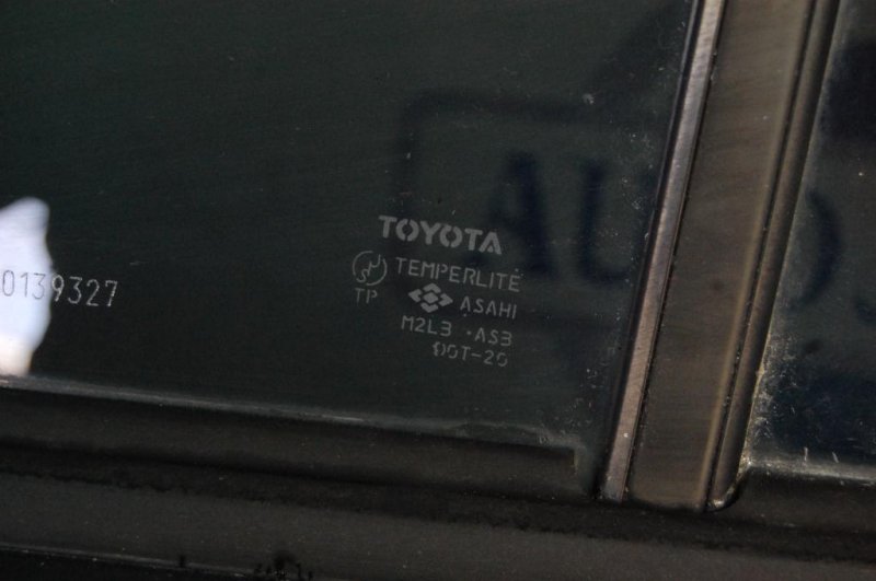 Дверь задняя левая HIGHLANDER 01-07 2006 ACU20 2.4 2AZFE