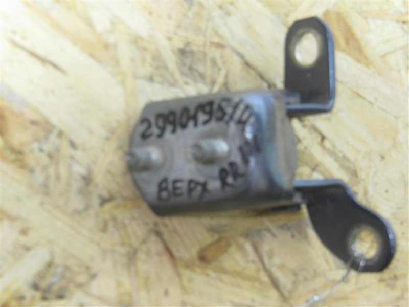 Петля двери верхняя задняя левая TOYOTA HIGHLANDER 01-07 ACU20 2.4 2AZFE