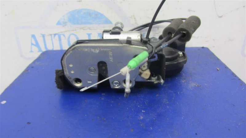 Замок двери задний правый HIGHLANDER 01-07 2006 ACU20 2.4 2AZFE Замок двери задний правый HIGHLANDER 01-07 2006 ACU20 2.4 2AZFE